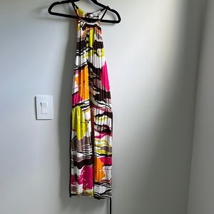 Colored Dress with belt